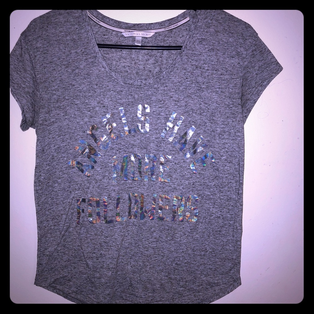 VS shirt! ⭐️